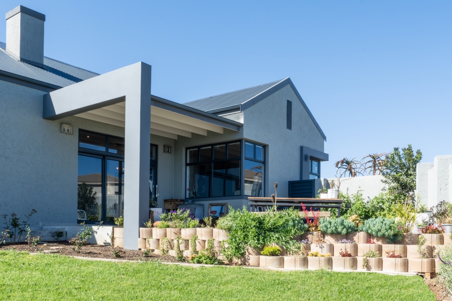 3 Bedroom Property for Sale in Le Grand Golf Estate Western Cape